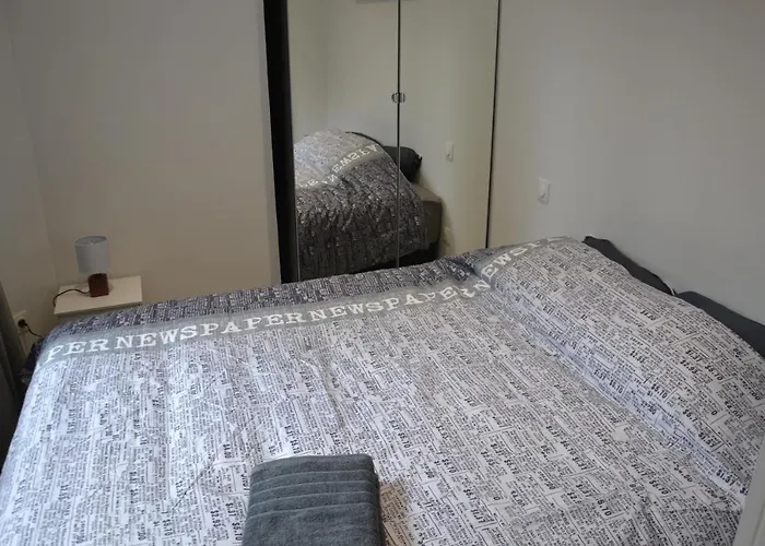 Petit T2 hypercentre avec terrasse privée